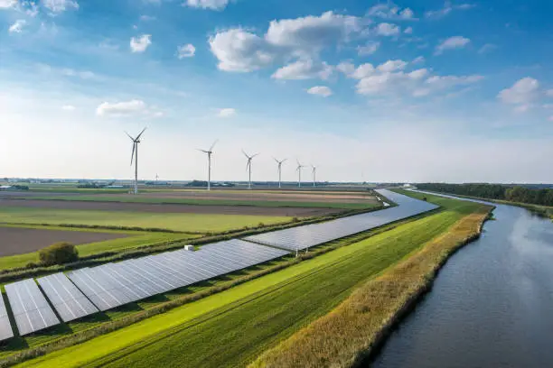 Green Innovation & Industrial Transition